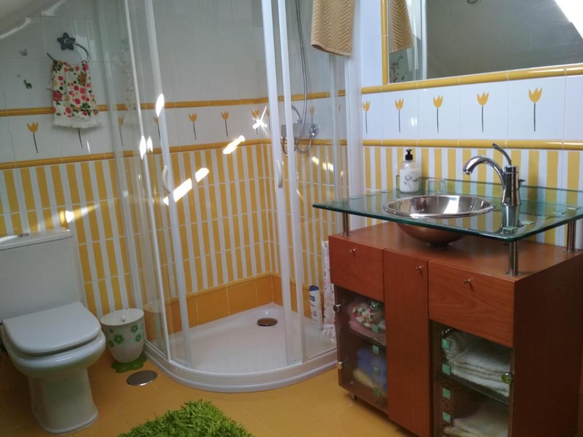 Alojamientos Marte Habitacion Con Bano Torrelavega Zewnętrze zdjęcie