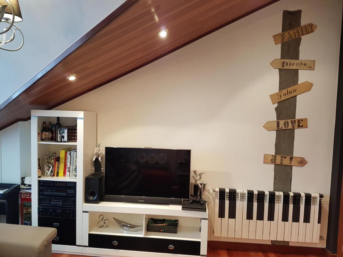 Alojamientos Marte Habitacion Con Bano Torrelavega Zewnętrze zdjęcie